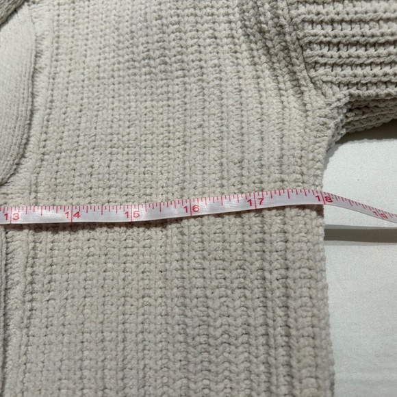 Lululemon Cable Knit Half Zip Size S - Picture 8 of 8